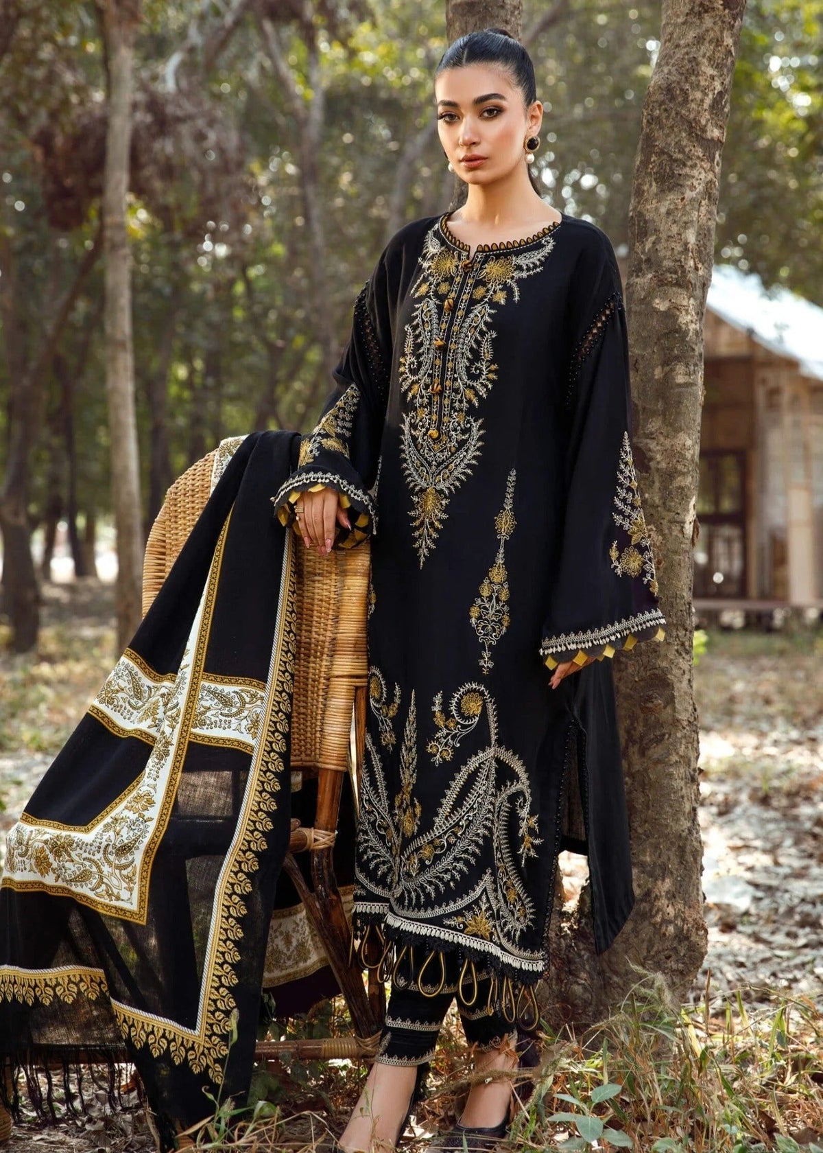 MARIA.B - 3Pcs Embroidered Summer Lawn Collection ARC-1038