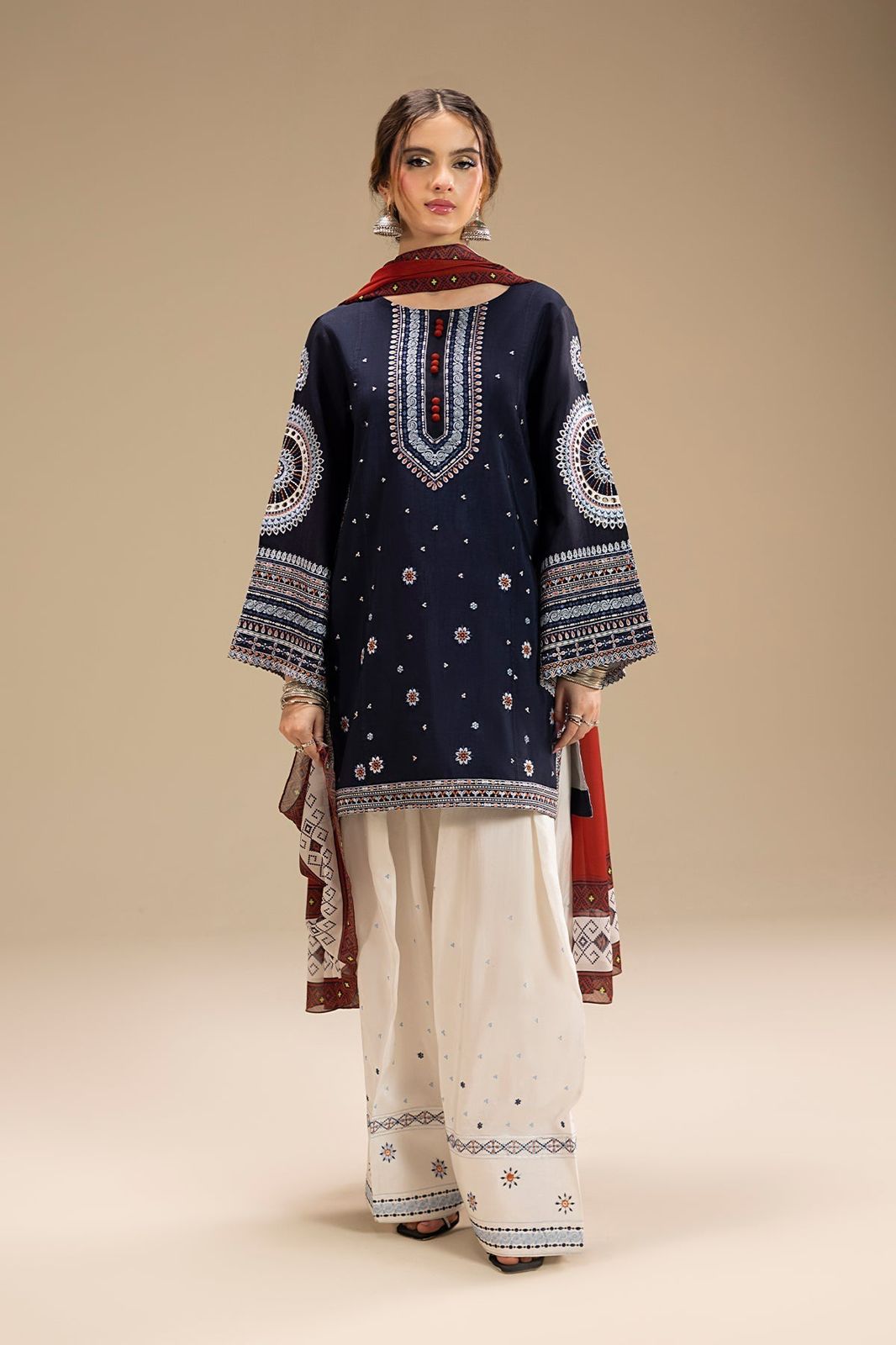 Jazmin - 3 PC Lawn Collection