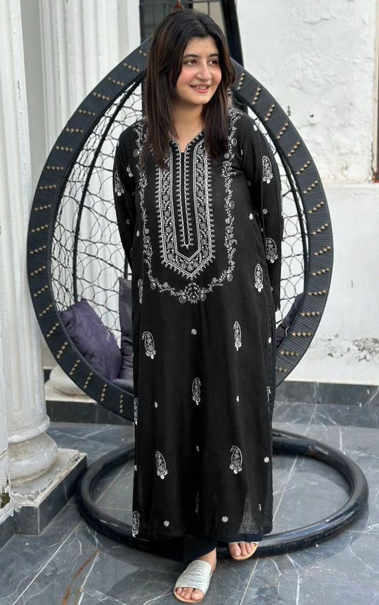 Umzay 3Pcs Embroidered Summer Lawn Collection ARC-1039